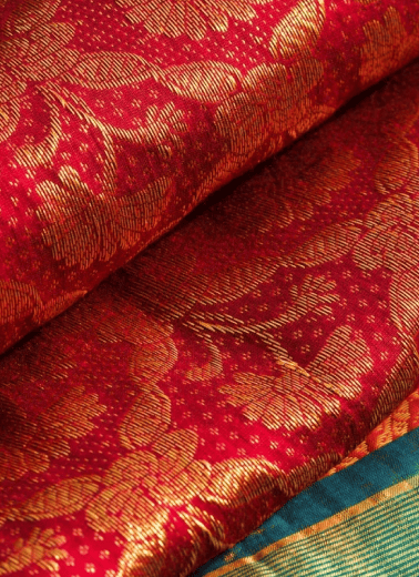Sarees & Dress 
                        Material
